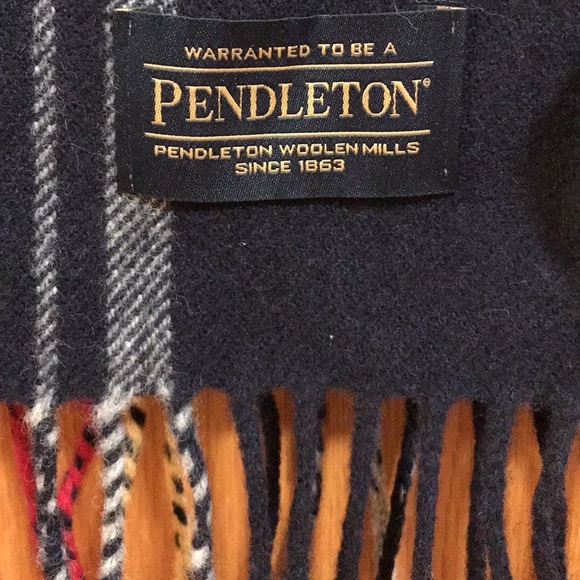 Pendleton Scarf (Brand New) - Picture 7 of 7